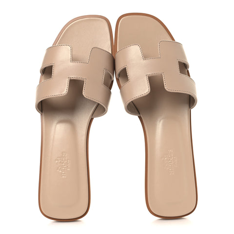 Box Calfskin Oran Sandals 38.5 Camel
