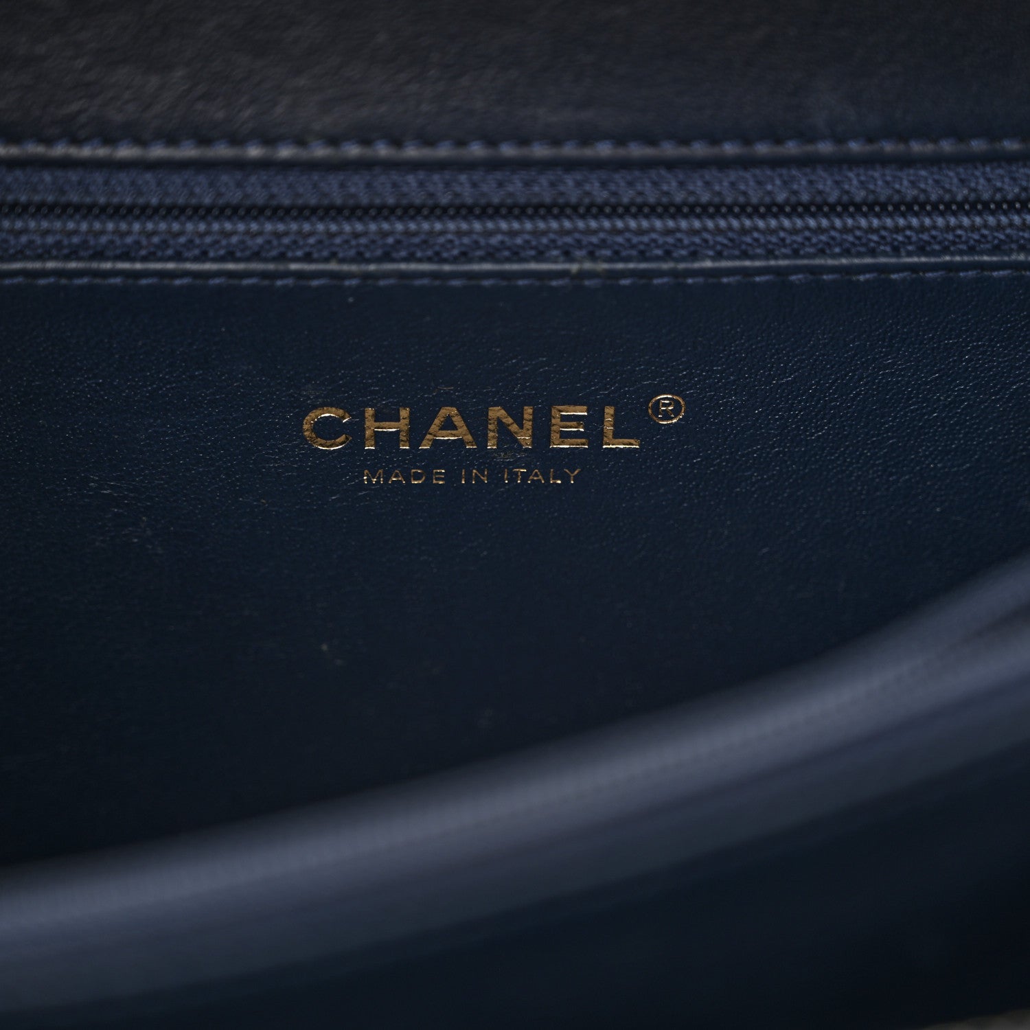 Chanel Caviar Quilted Medium CC Filigree Vanity Case Navy 6 of 12