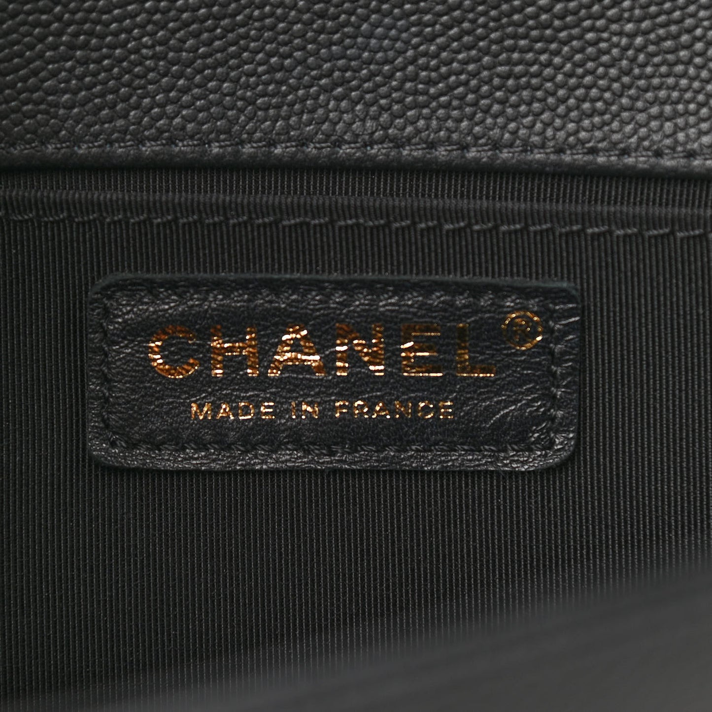 Caviar Quilted Medium Boy Flap Black