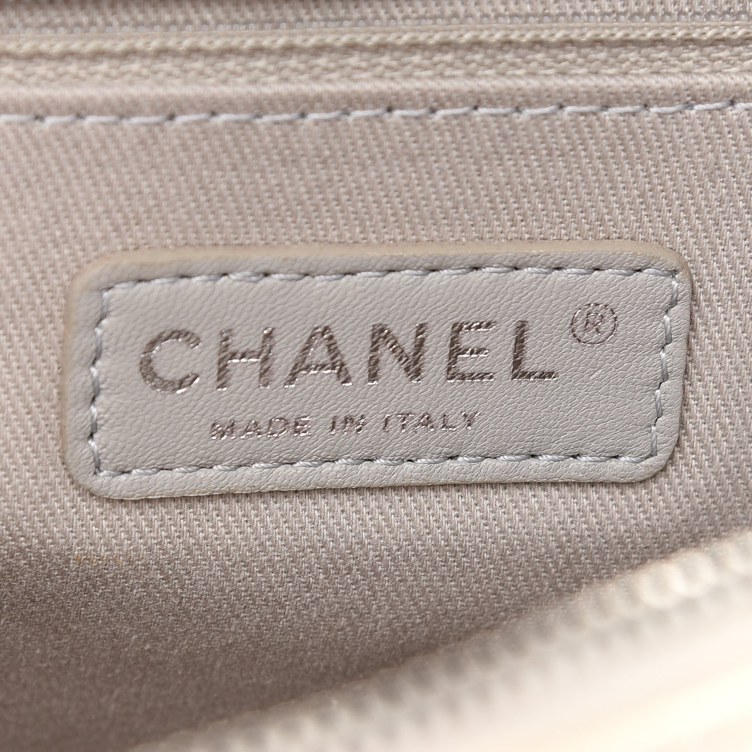 Chanel Caviar Quilted Jumbo Easy Flap Dark White 6 of 9