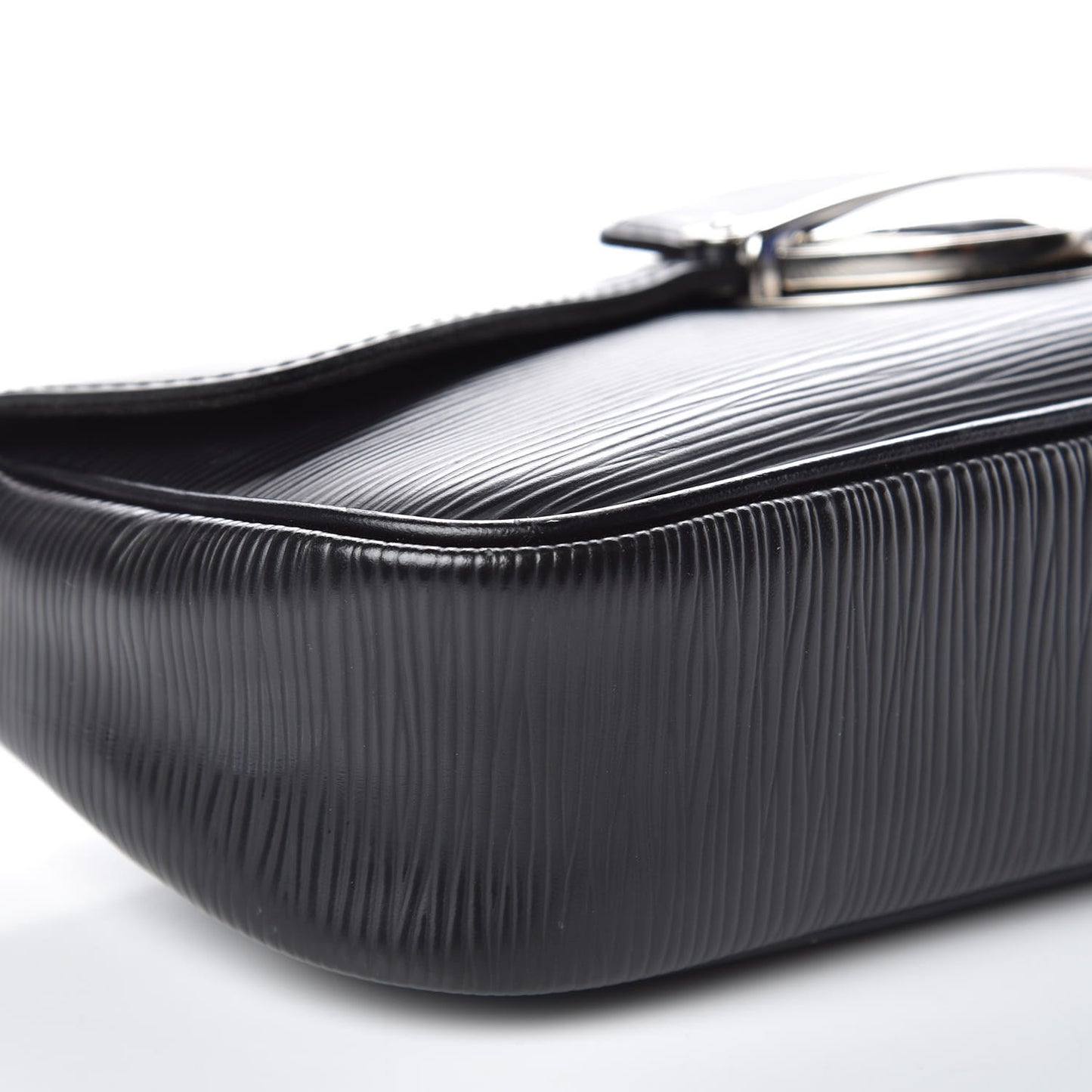 Epi Montaigne Pochette Black