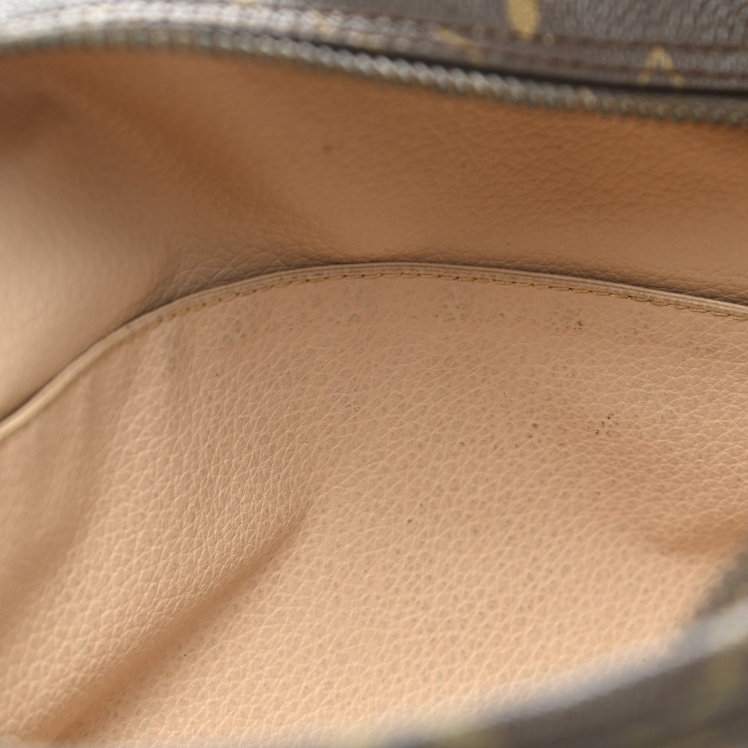 Louis Vuitton Monogram Trousse Toilette 28 10 of 11