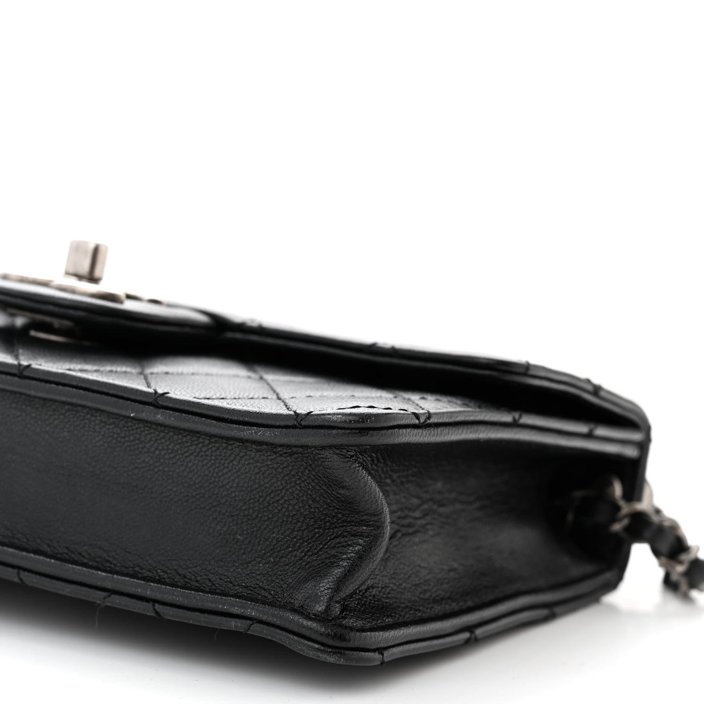 Lambskin Quilted Small Chic Pearls Flap Black