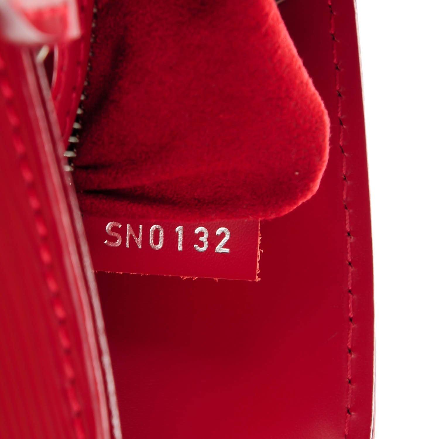 Louis Vuitton Epi Mirabeau PM Carmine 7 of 7