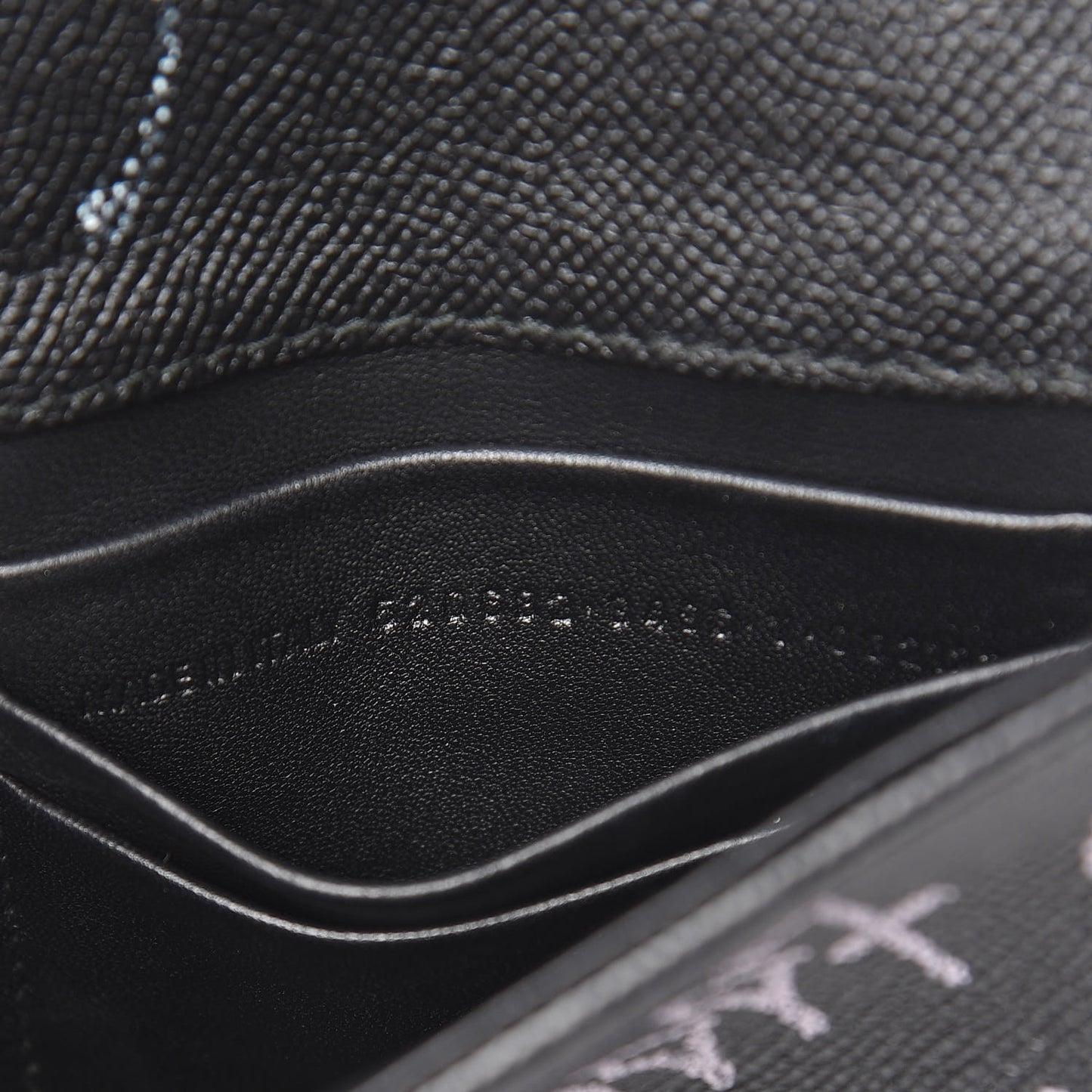 Calfskin Graffiti BB Chain Wallet Black Multicolor