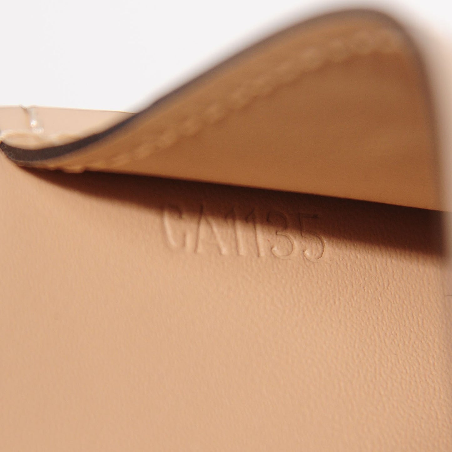 Vernis Business Card Holder Dune