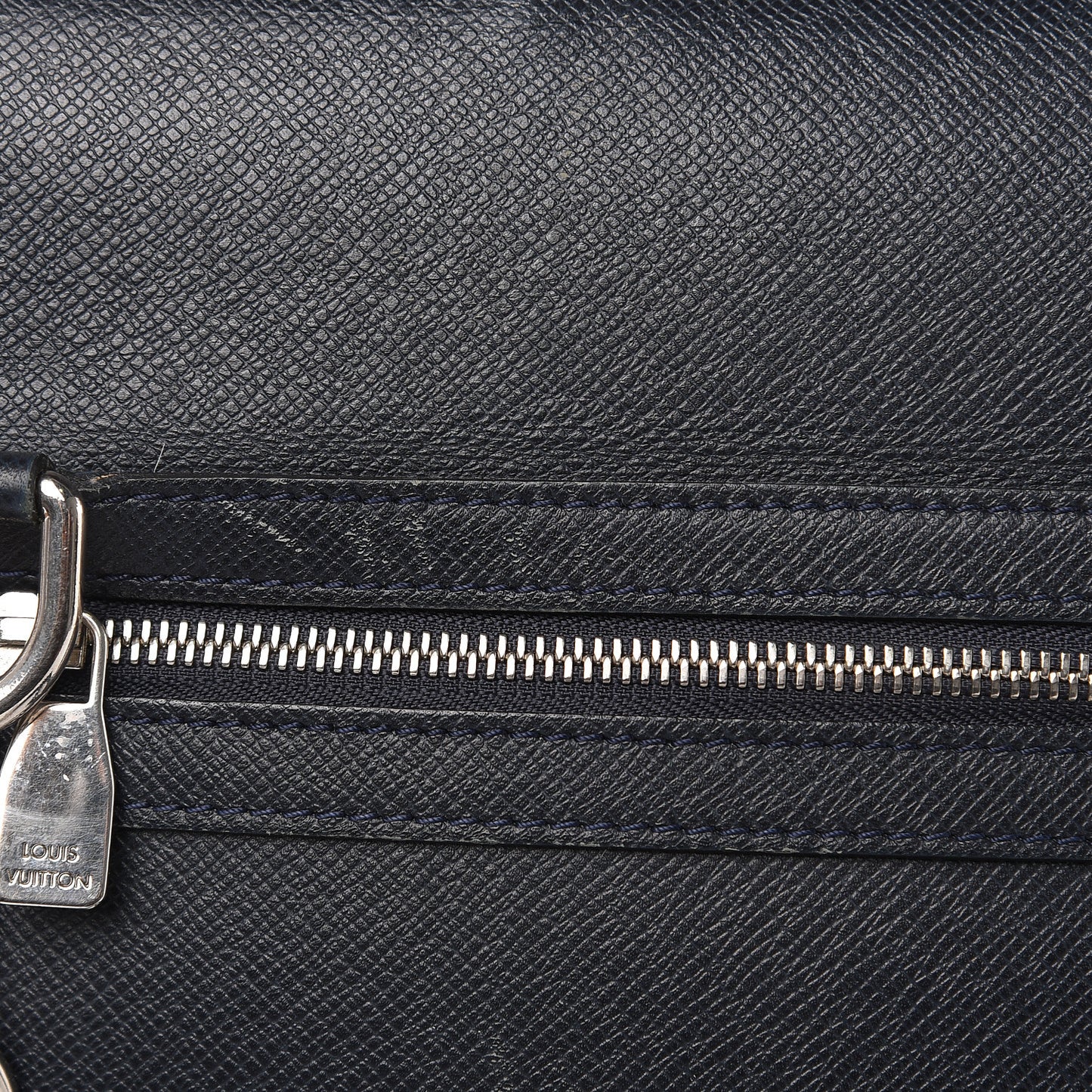 Taiga Vassili PM Messenger Bag Boreal