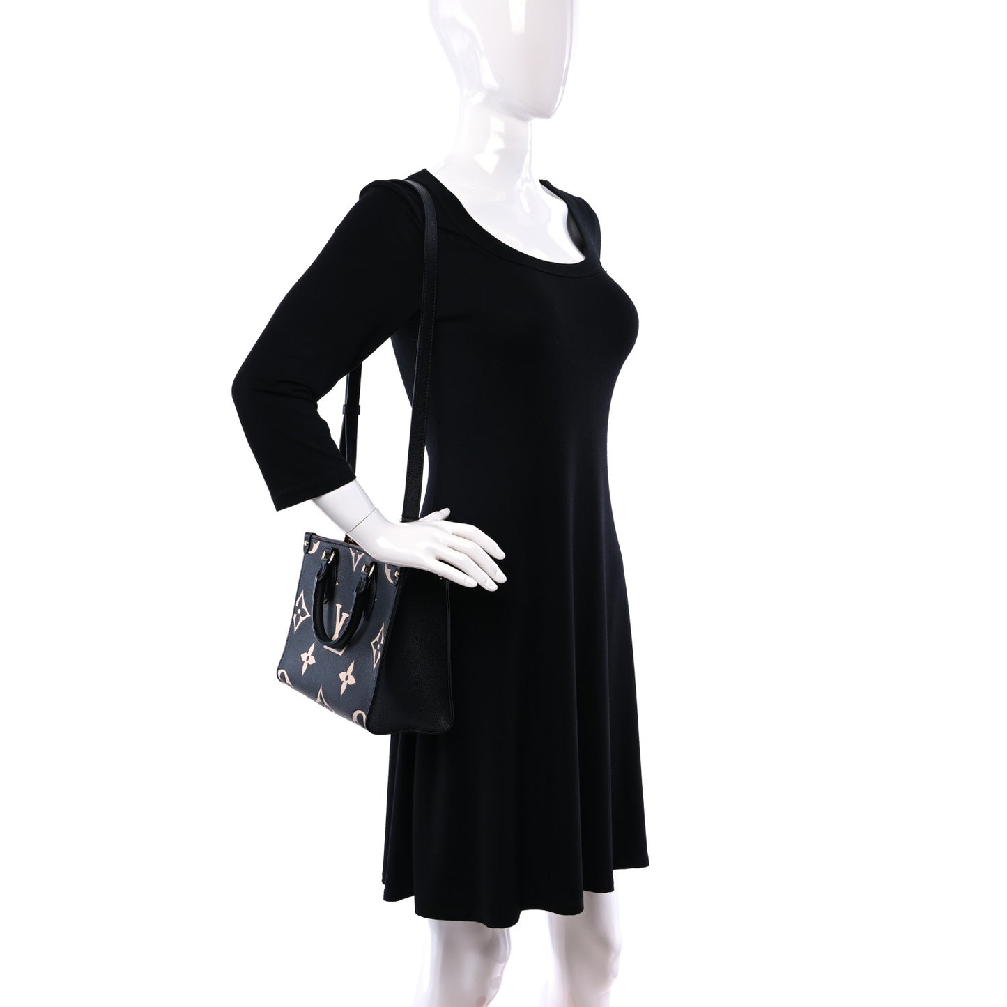 Empreinte Monogram Giant Onthego PM Black Beige