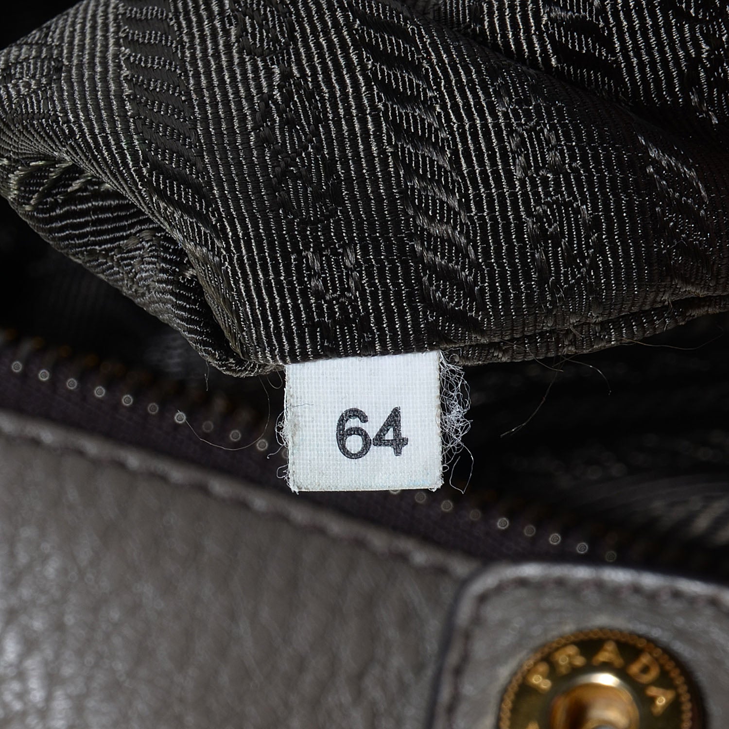 Prada Vitello Daino Shoulder Bag Argilla 6 of 10