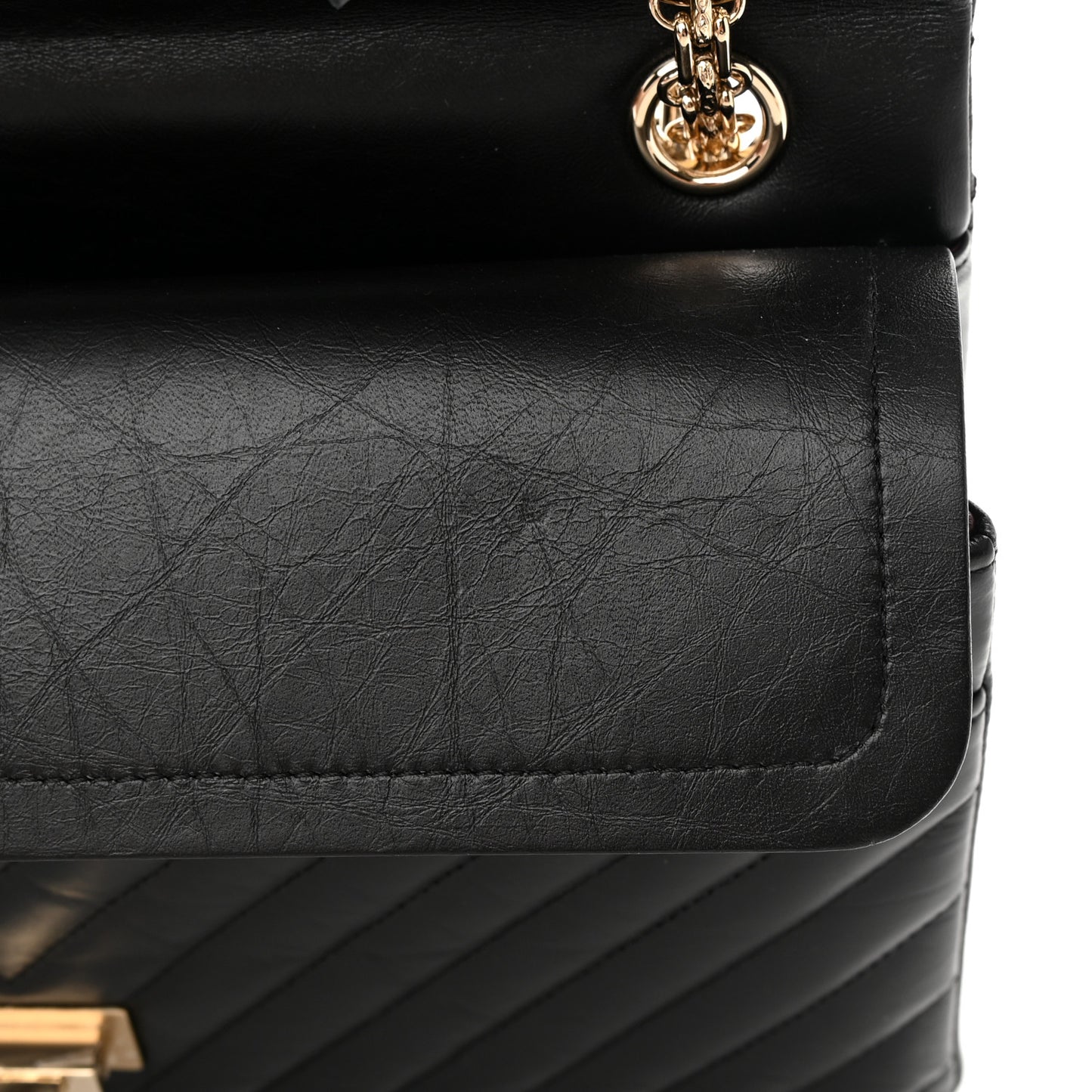 Aged Calfskin Chevron Quilted 2.55 Reissue 226 Flap Black