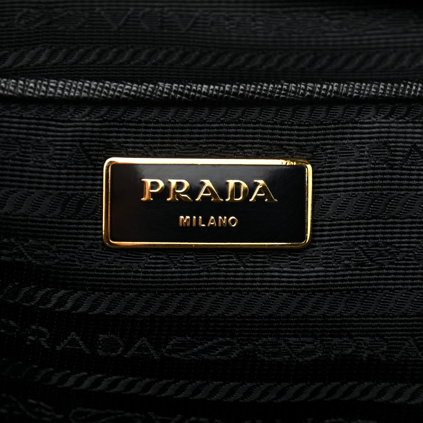 Saffiano Lux Large Promenade Tote Black