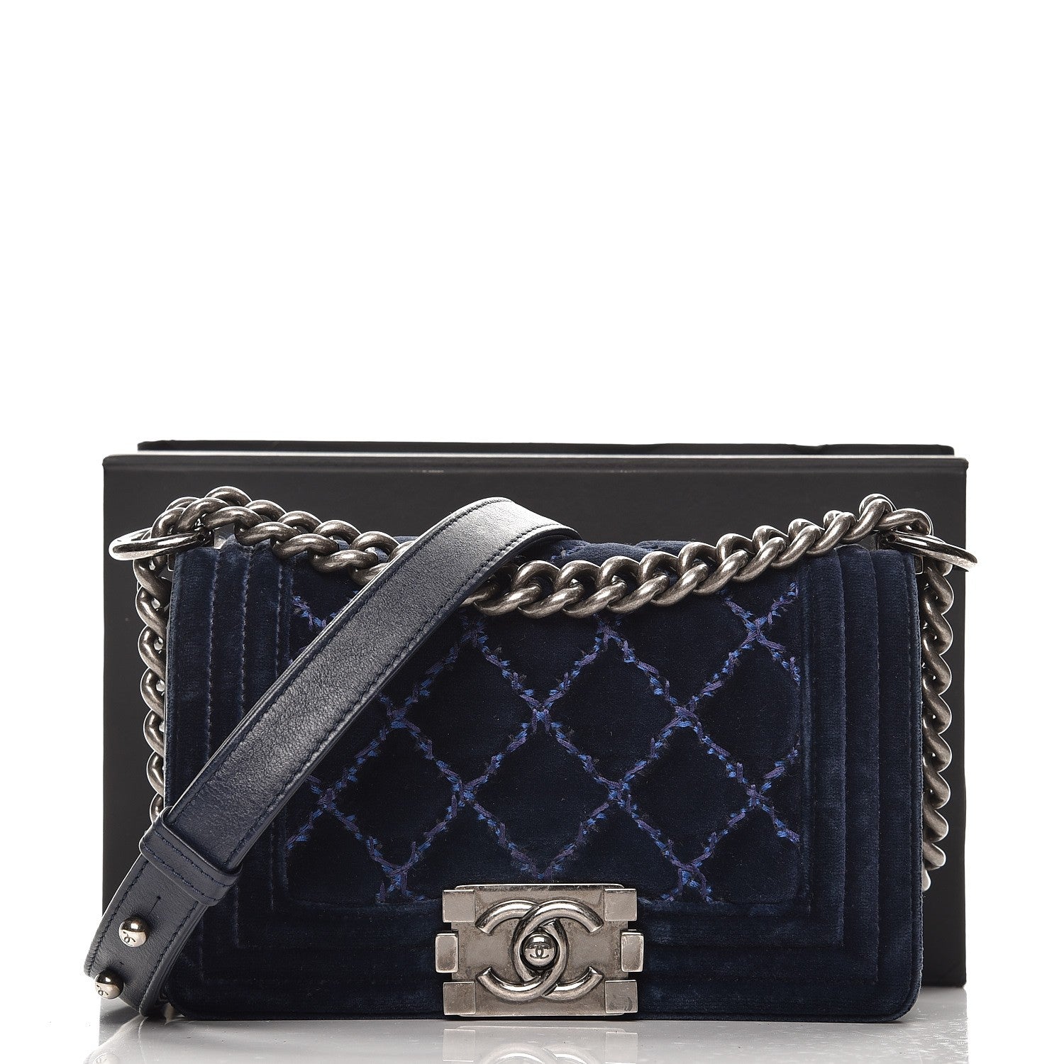 Chanel Velvet Quilted Small Boy Flap Navy 8 of 9
