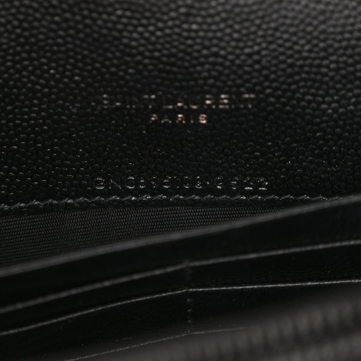 Saint Laurent Grain De Poudre Matelasse Chevron Monogram Monochrome Envelope Chain Wallet Black 7 of 14