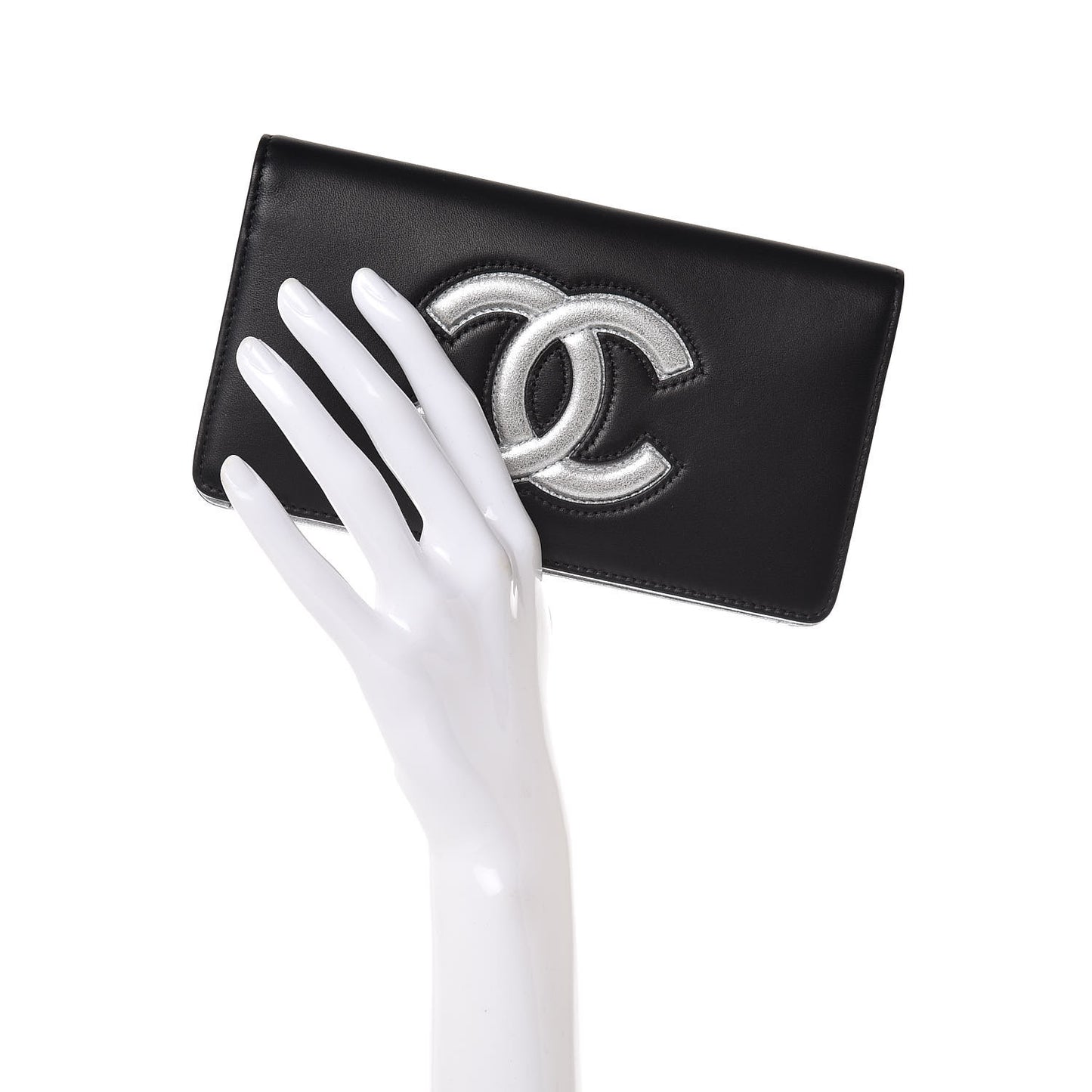 Lambskin Timeless CC Yen Wallet Black Silver