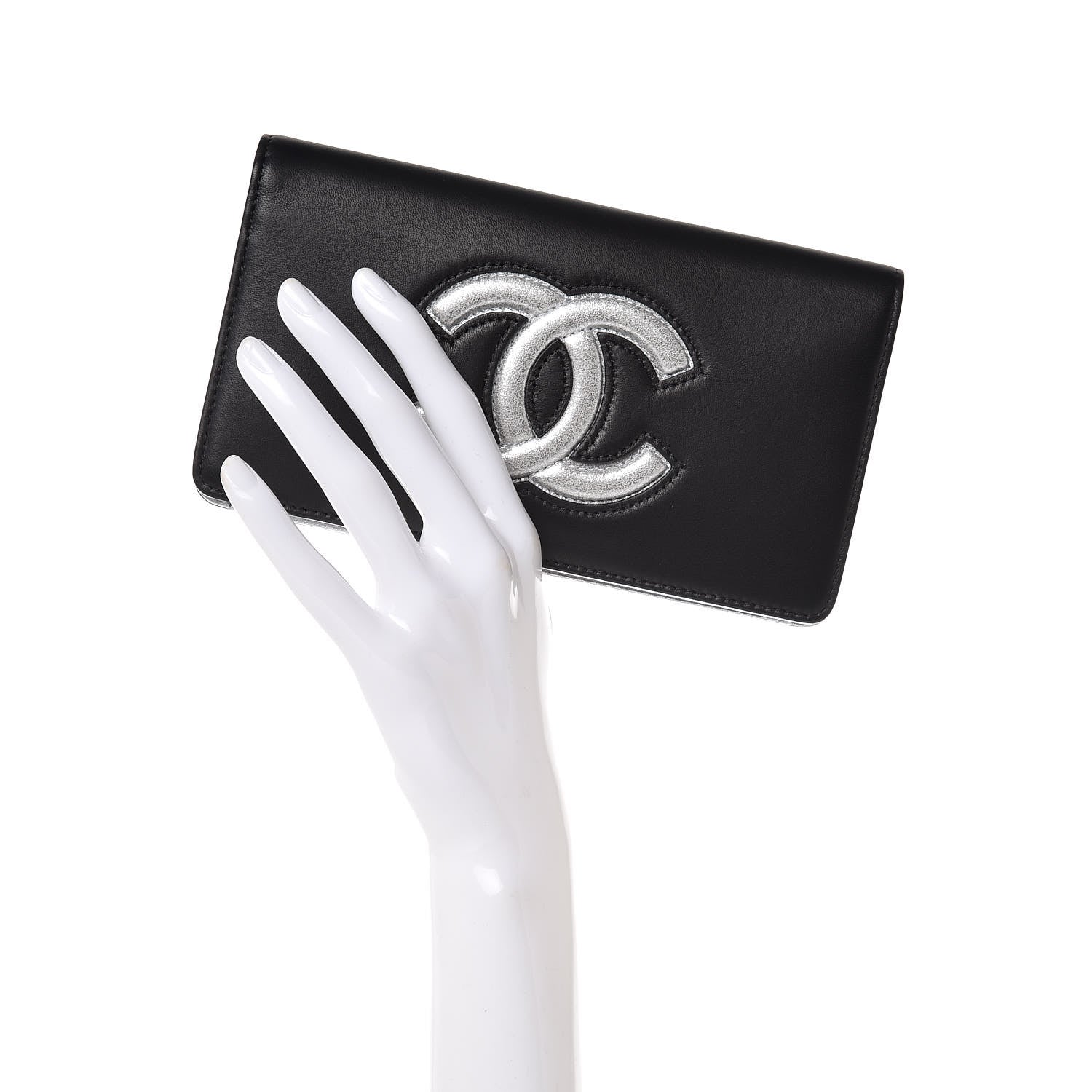 Chanel Lambskin Timeless CC Yen Wallet Black Silver 2 of 9