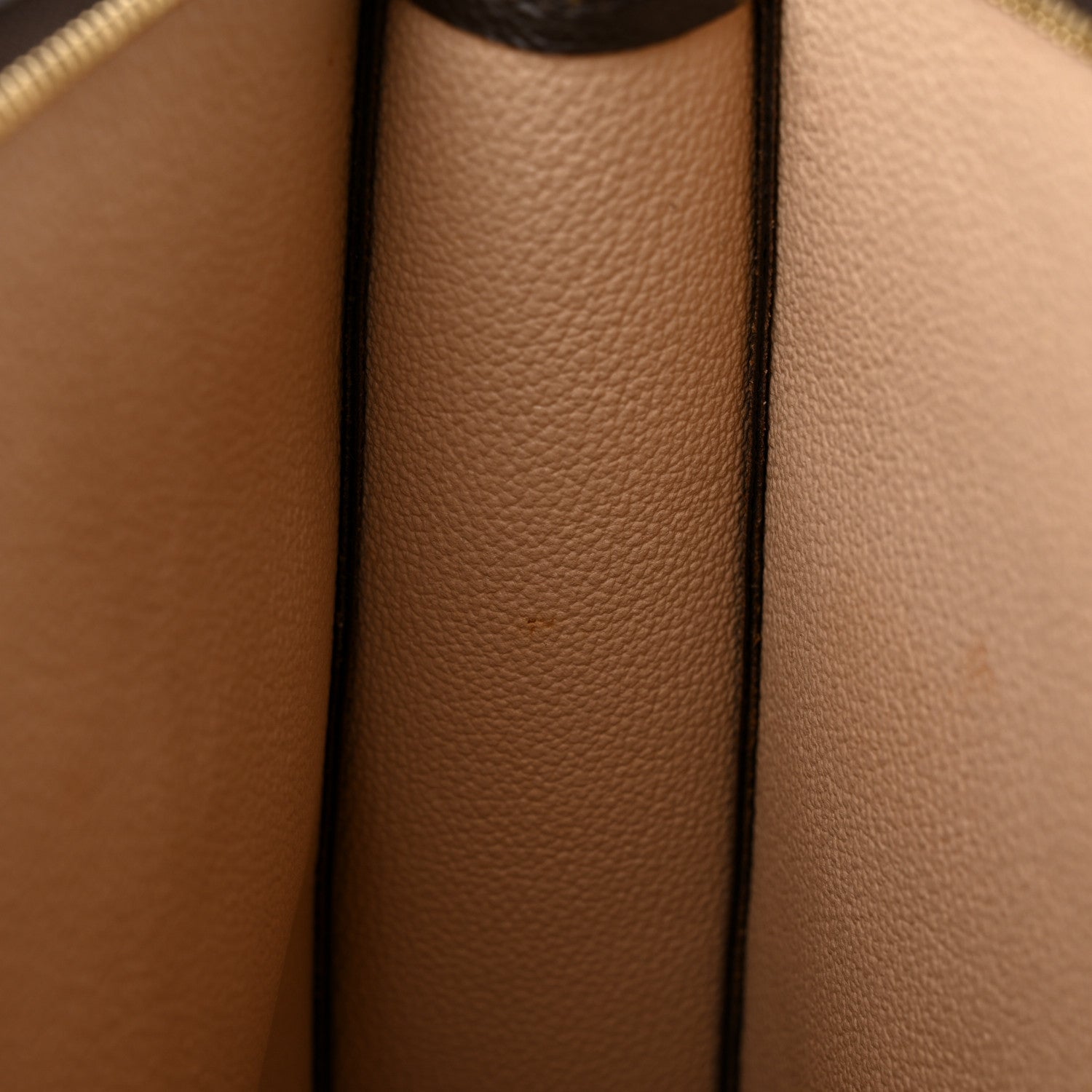 Louis Vuitton Monogram Toiletry Pouch 26 13 of 13