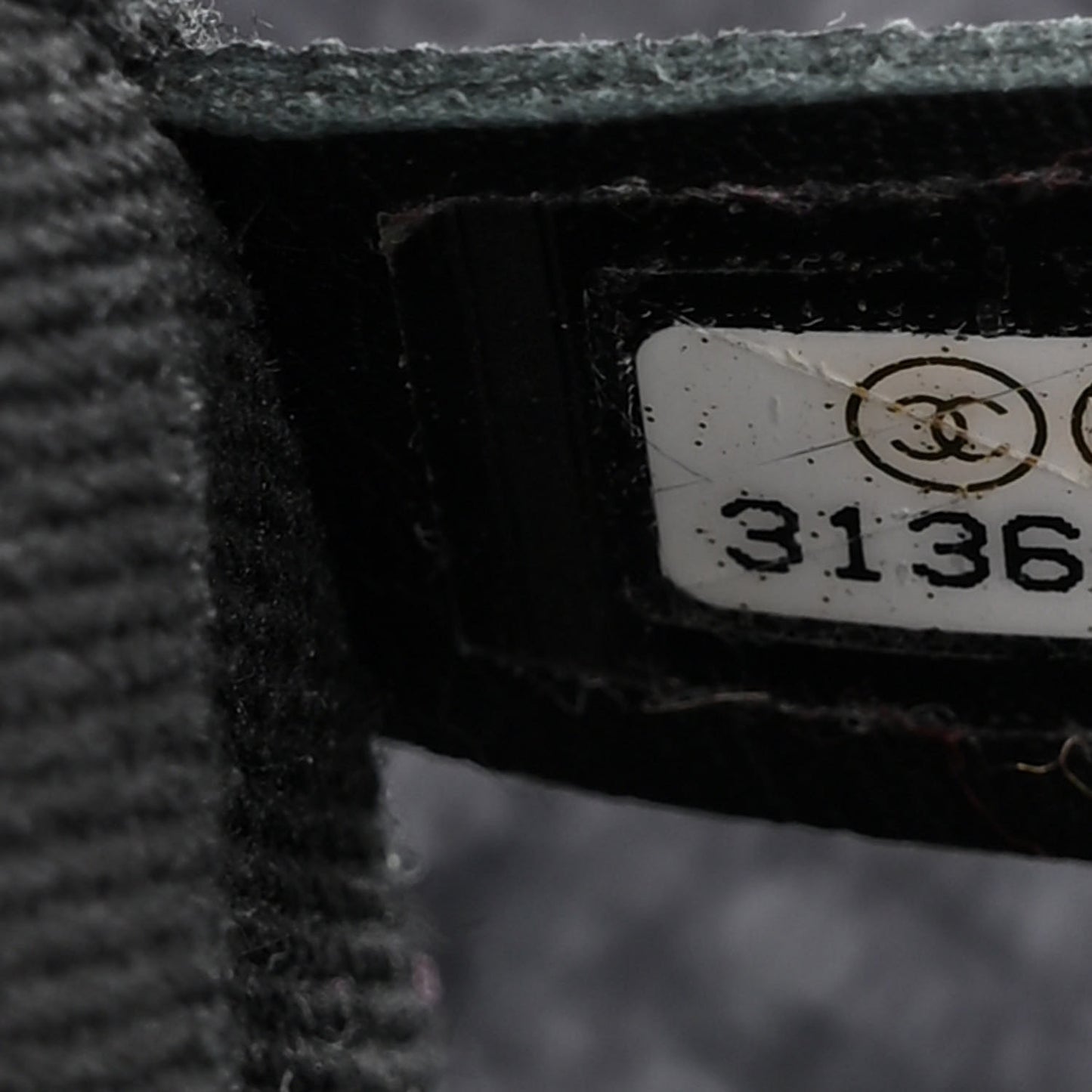 Lurex Boucle Medium Deauville Tote Black