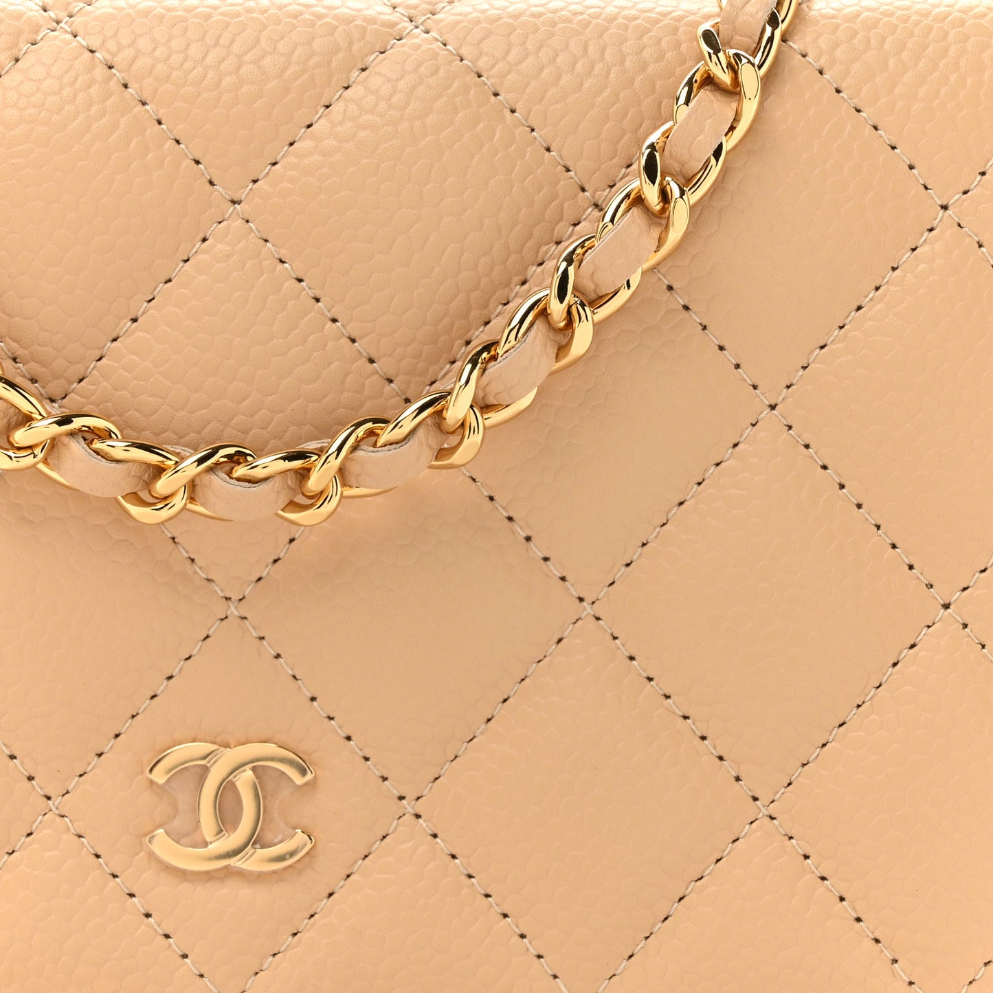 Caviar Quilted Wallet on Chain WOC Beige Clair