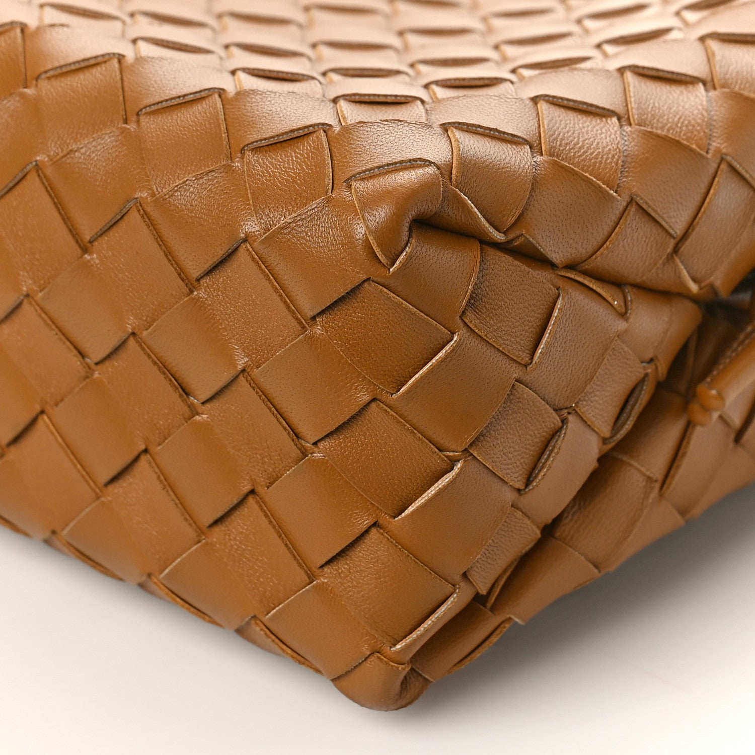 Bottega Veneta Nappa Intrecciato Small Loop Camera Bag Cob 8 of 8