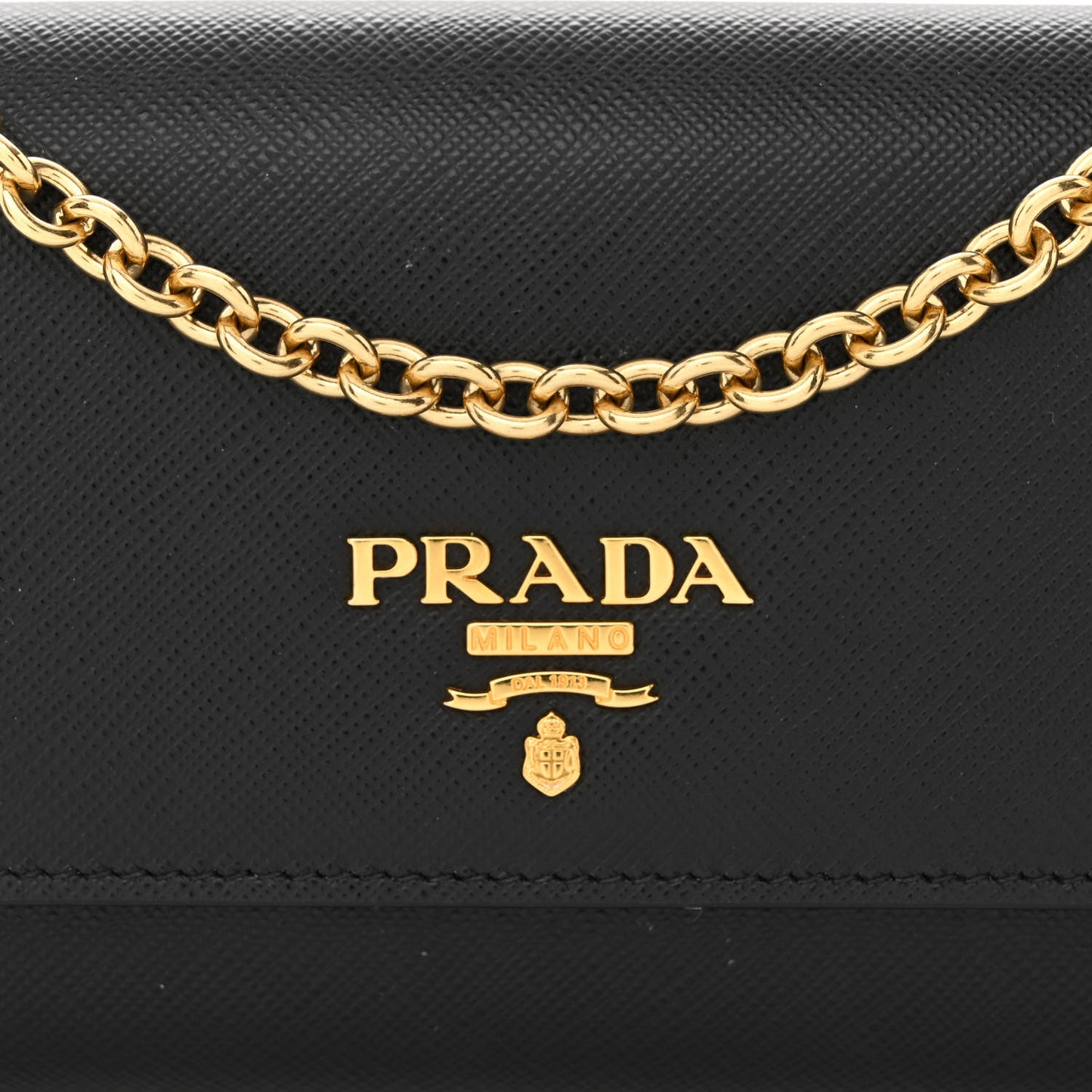 Saffiano Wallet on Chain Black