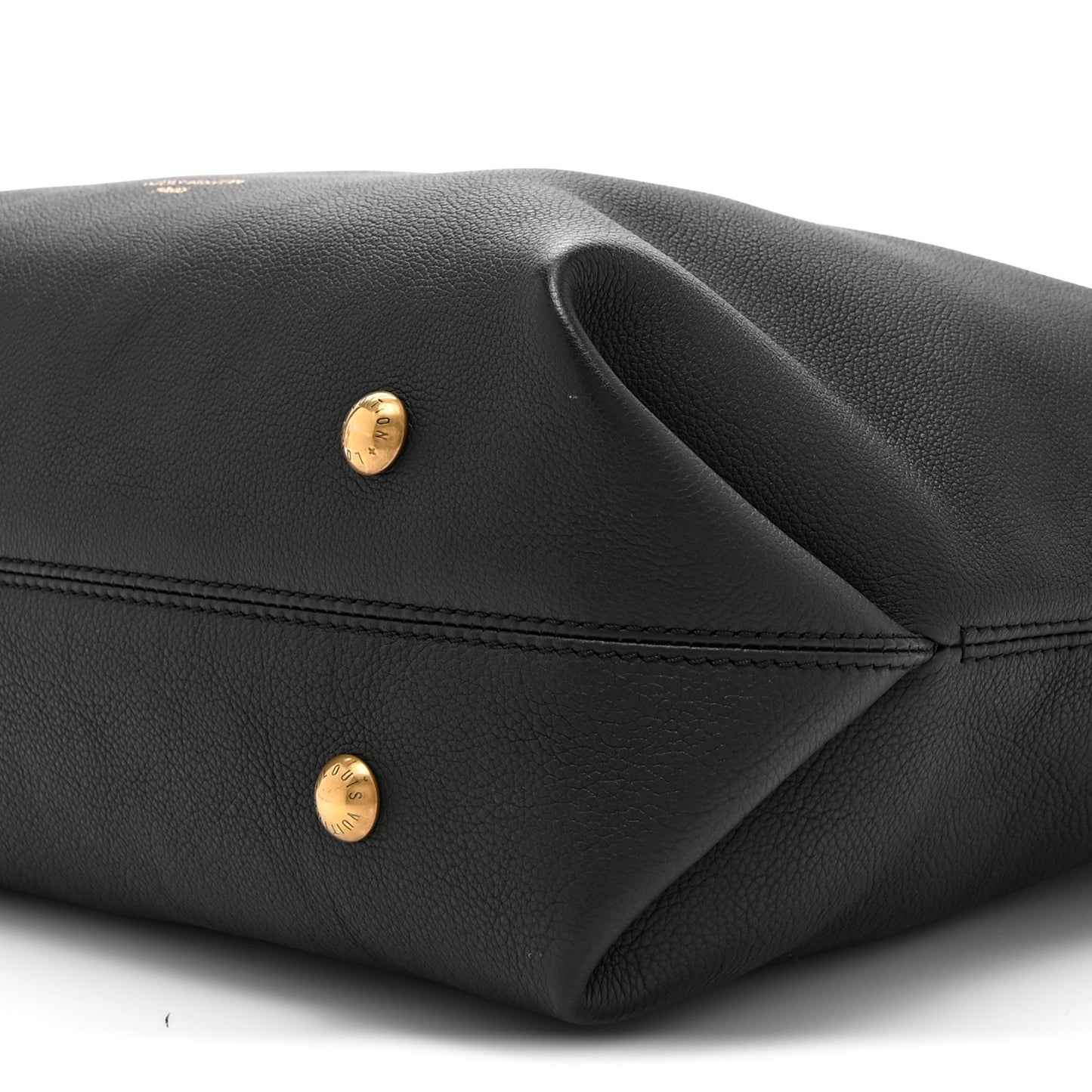 Grained Calfskin Low Key Cabas MM Black