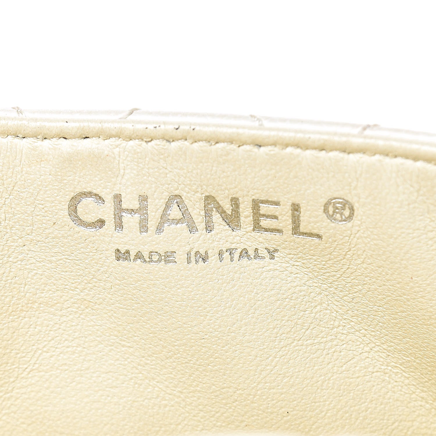 Chanel Caviar Quilted East West Flap White 6 of 17