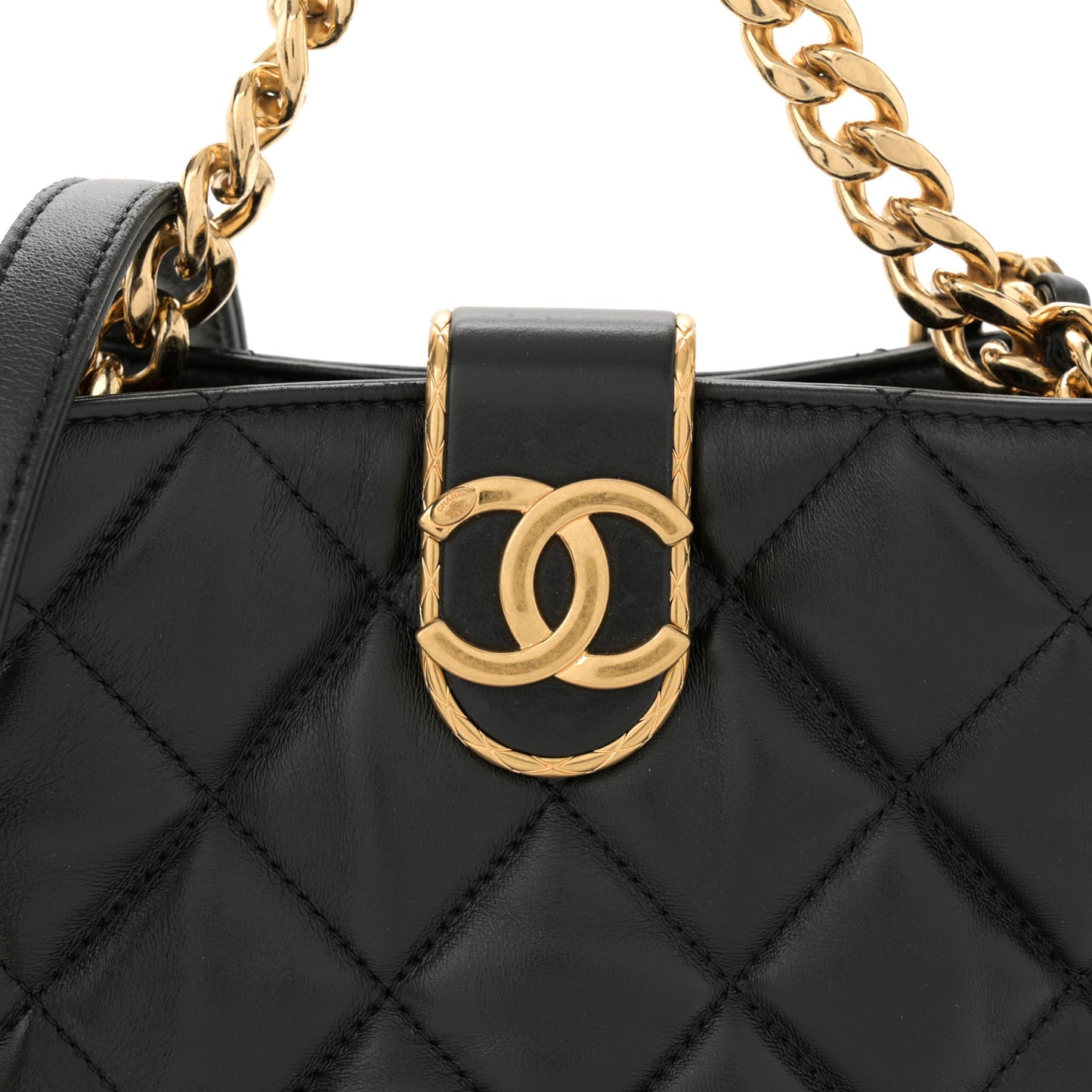 Lambskin Quilted Small Chain Hobo Black