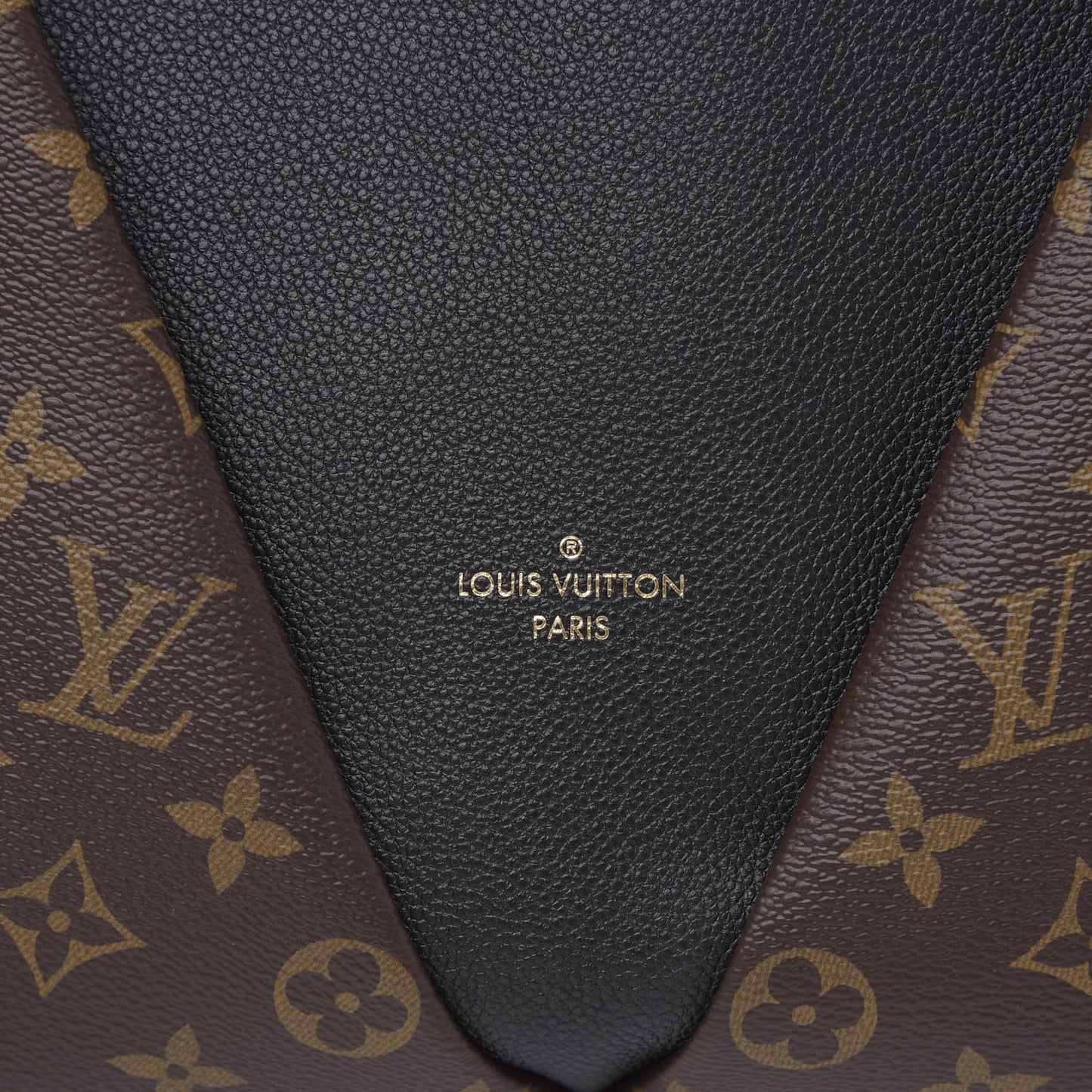 Monogram V Tote MM Black