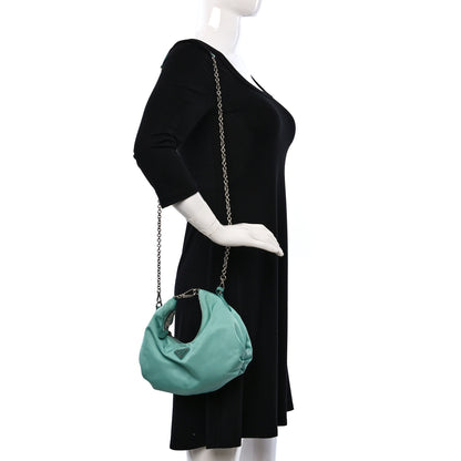 Prada Tessuto Nylon Saffiano Re-Edition 2006 Shoulder Bag Giada 2 of 11