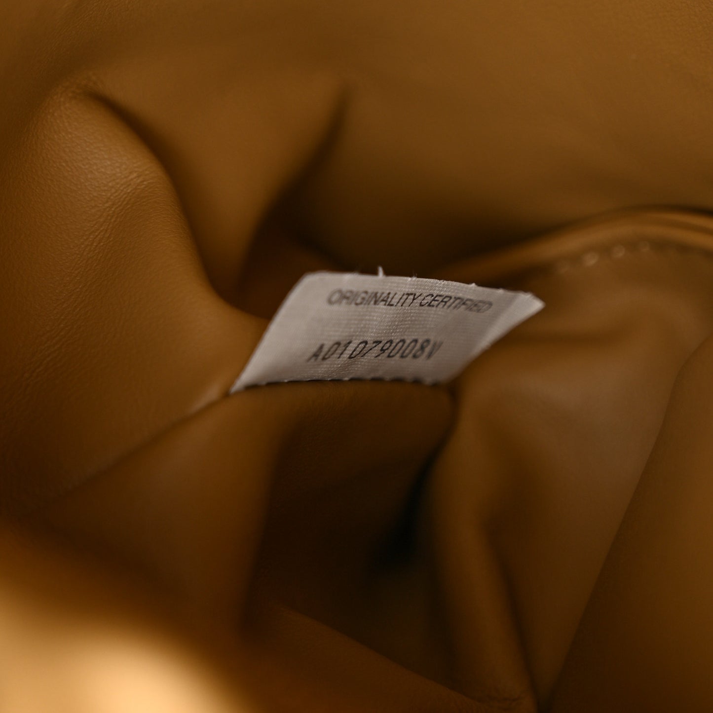 Calfskin Intrecciato Small Hop Dark Praline