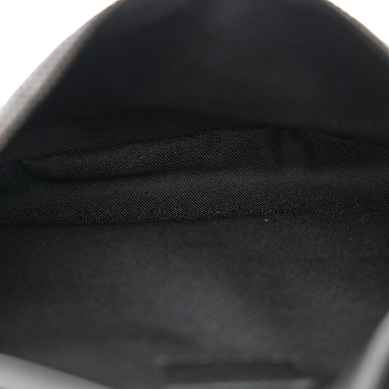 Louis Vuitton Calfskin Monogram Shadow Discovery Bumbag Black 5 of 9