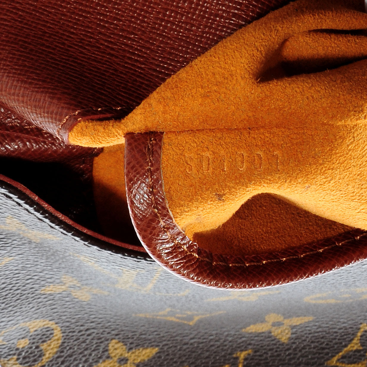 Louis Vuitton Monogram Musette Tango 7 of 7