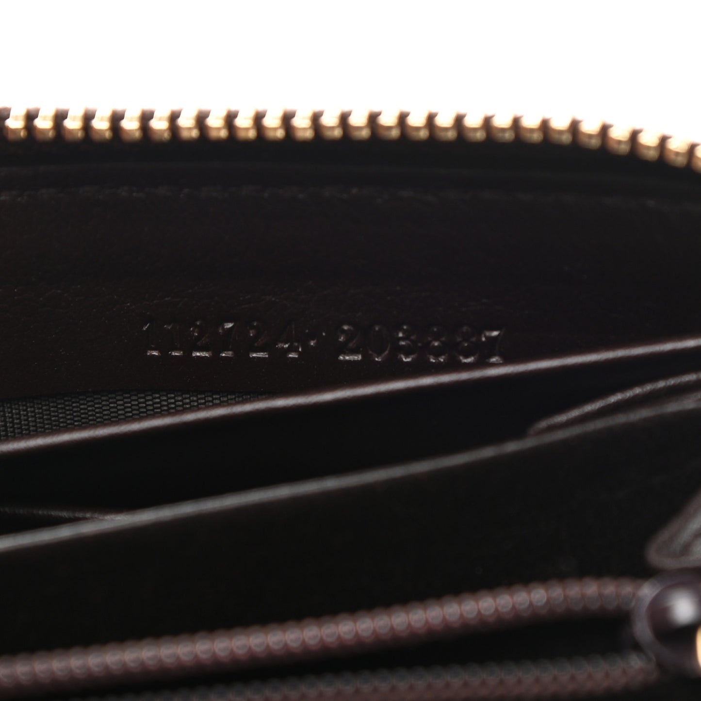 Guccissima Margaux Calfskin Metal Bar Zip Around Wallet Chocolate