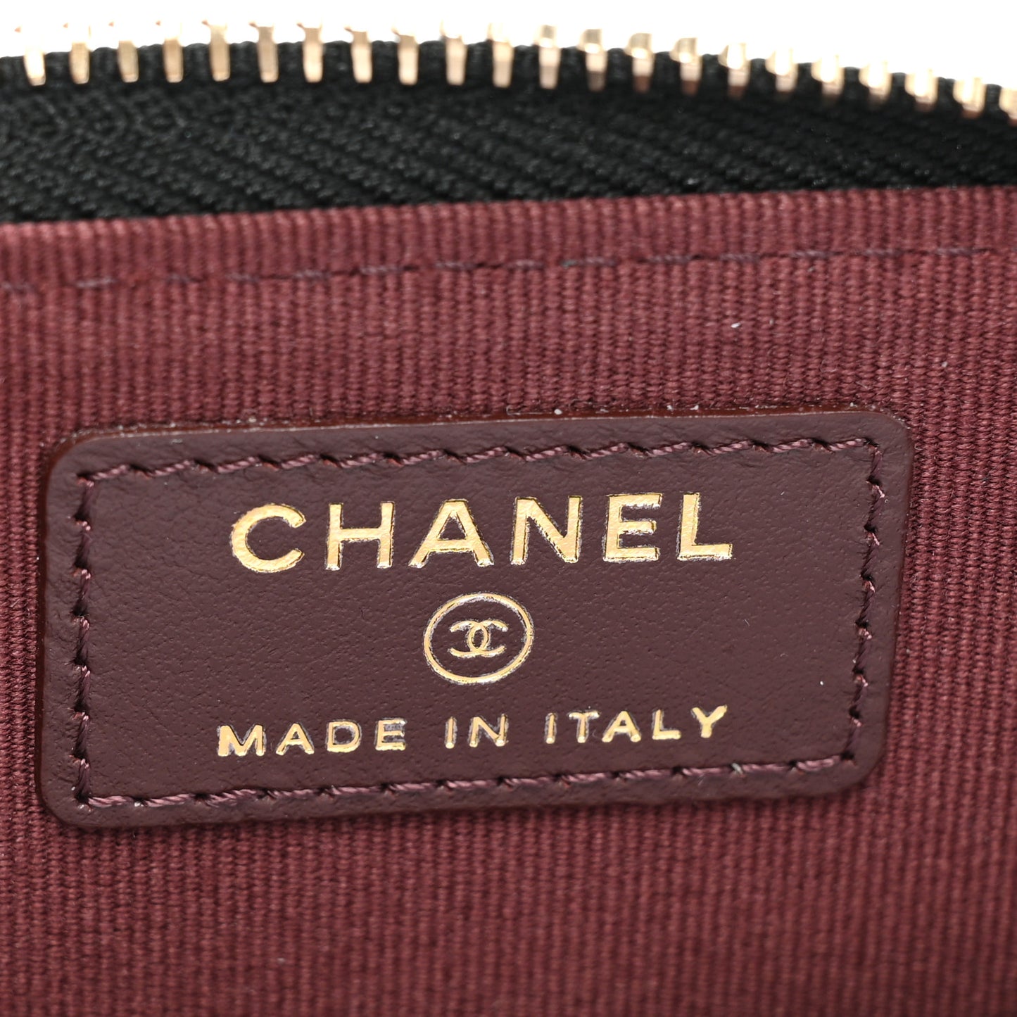 Caviar Quilted CC Zip Around Card Holder Black