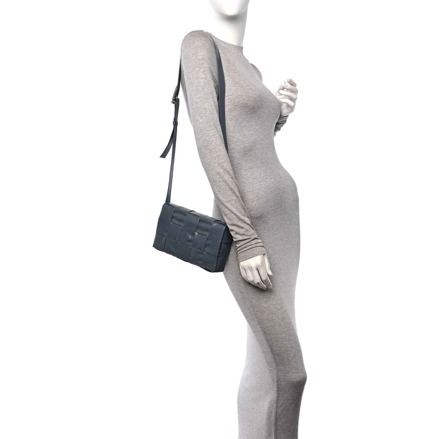 Paper Calfskin Maxi Intreccio Cassette Crossbody Bag Thunder