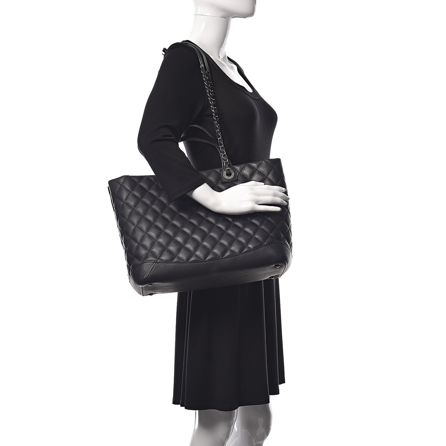 Calfskin Quilted Large Easy Shopping Tote Black