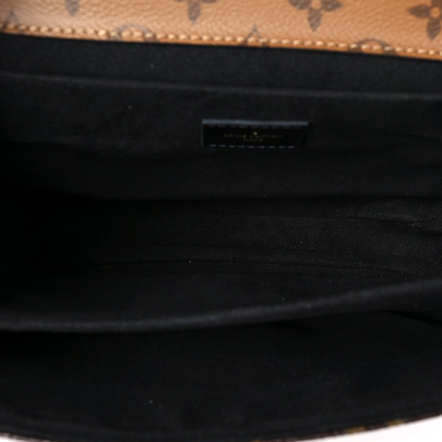 Reverse Monogram Pochette Metis