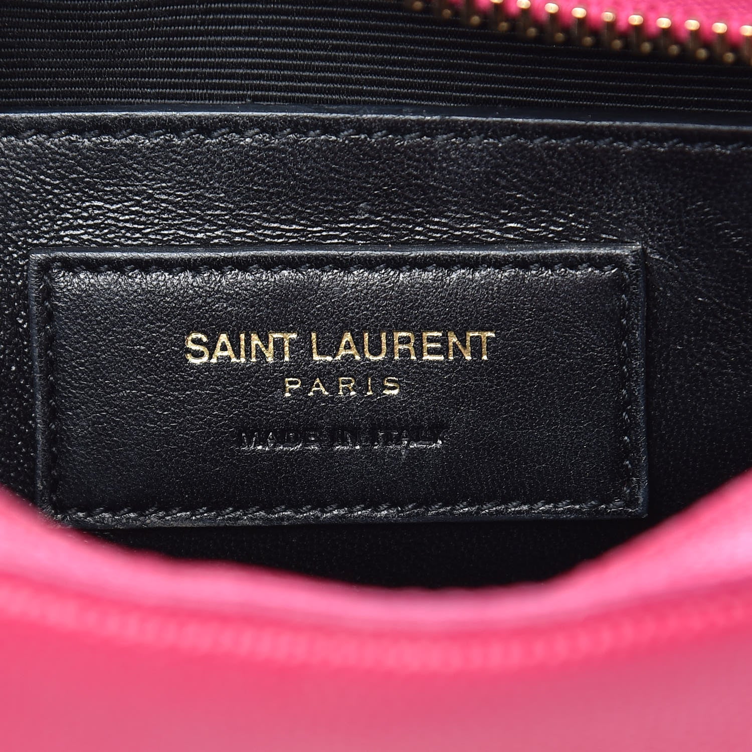 Saint Laurent Grain De Poudre Small Classic Monogram Camera Bag Bubblegum 6 of 11