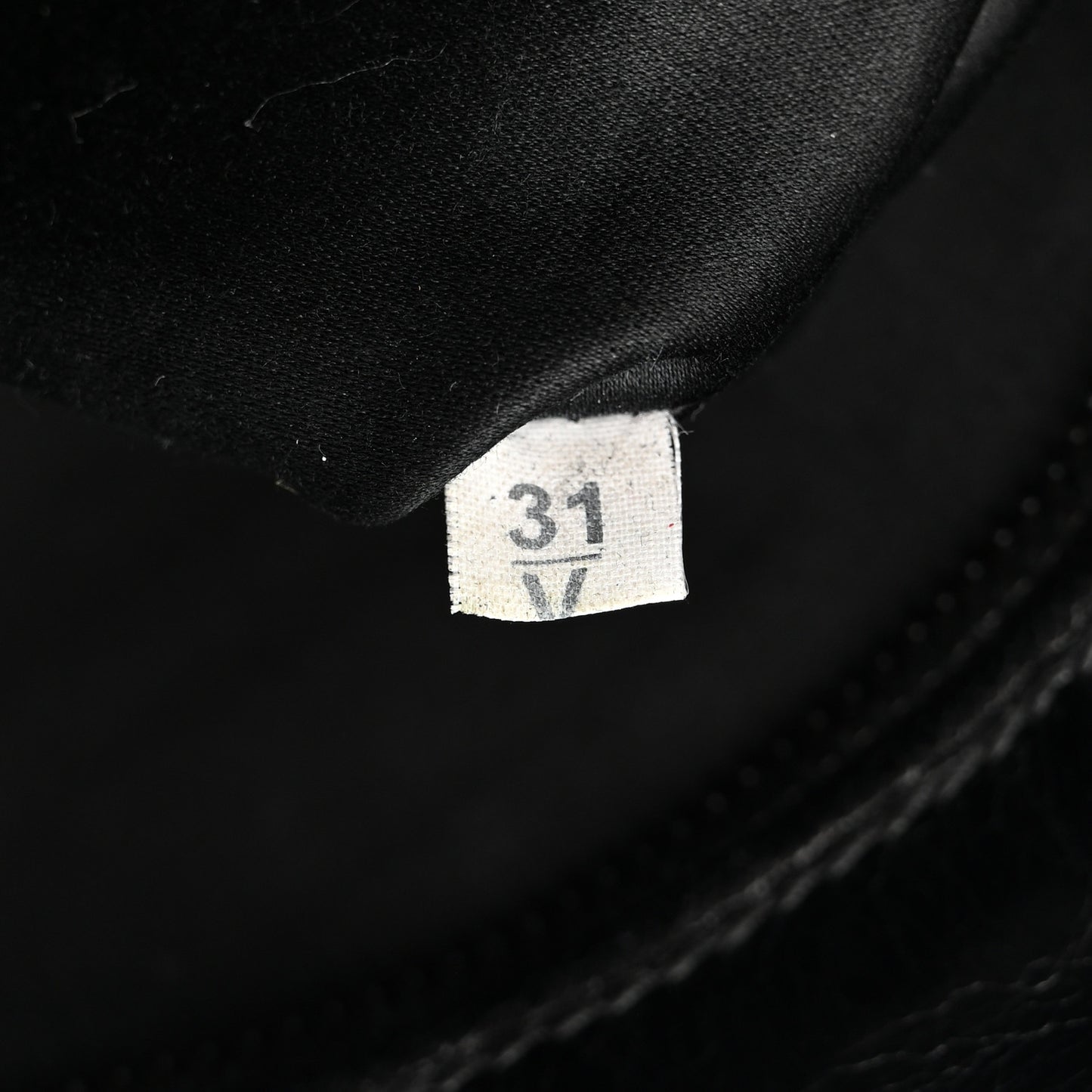 Vitello Shine Crystal Shoulder Bag Black