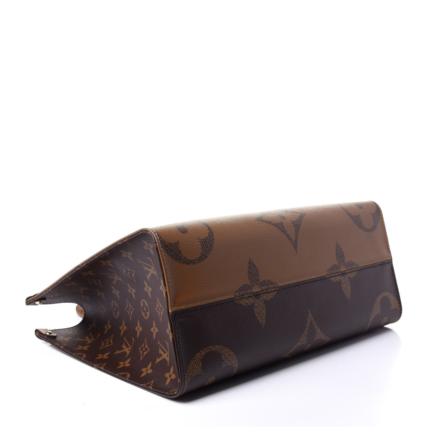 Reverse Monogram Giant Onthego MM