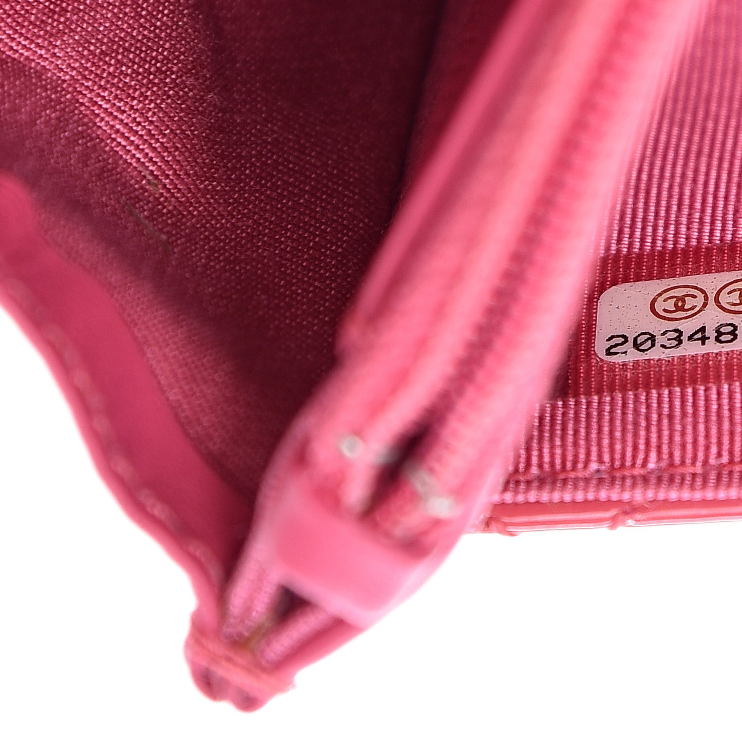 Patent Quilted Wallet On Chain WOC Fuchsia