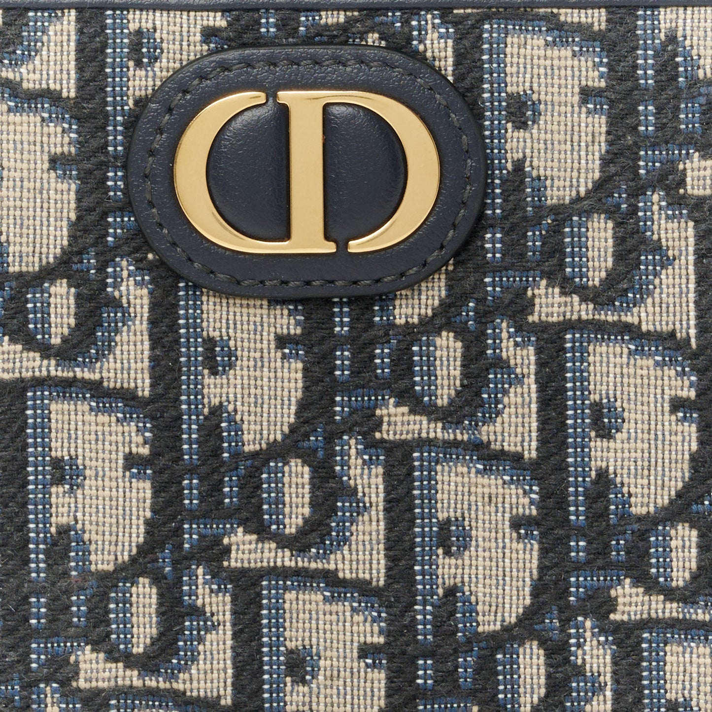 Oblique 30 Montaigne Zip Around Wallet Blue