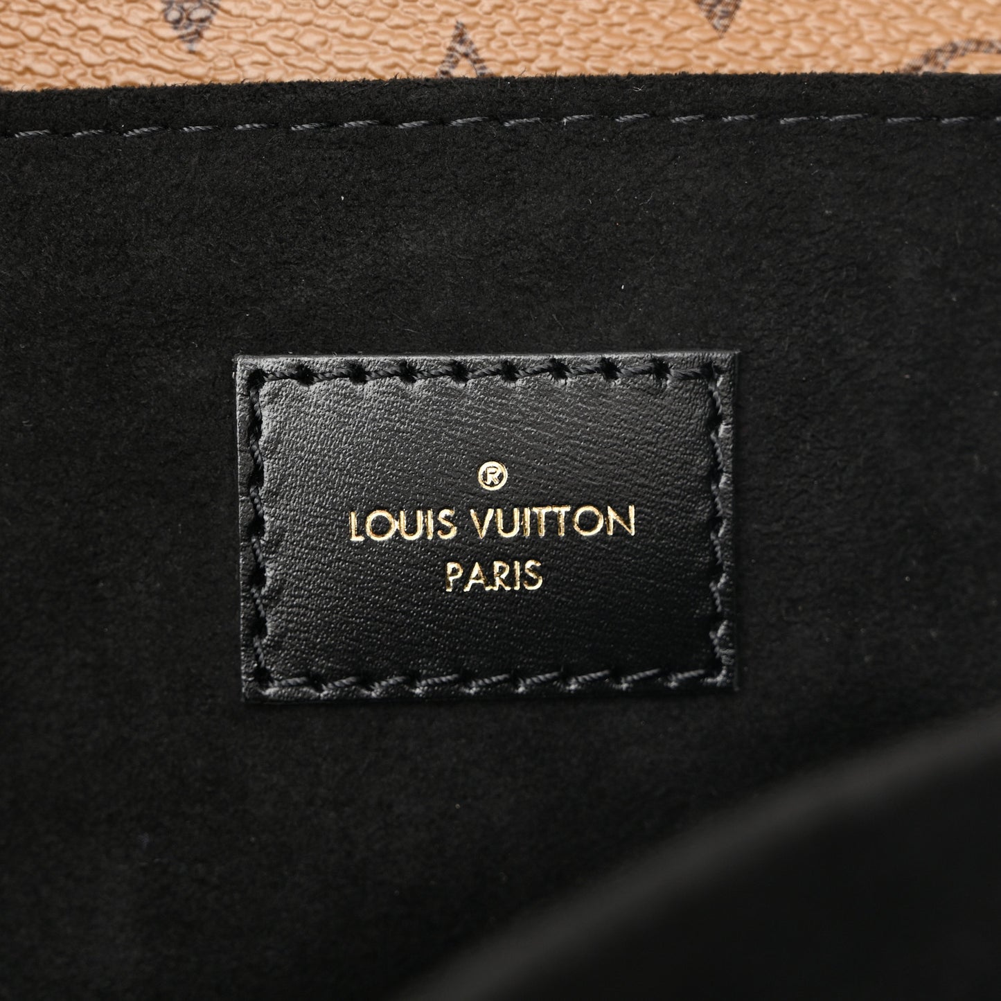 Reverse Monogram Pochette Metis