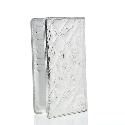 Chanel Metallic Patent Calfskin Quilted Lucky Symbols Yen Wallet Silver 3 of 19