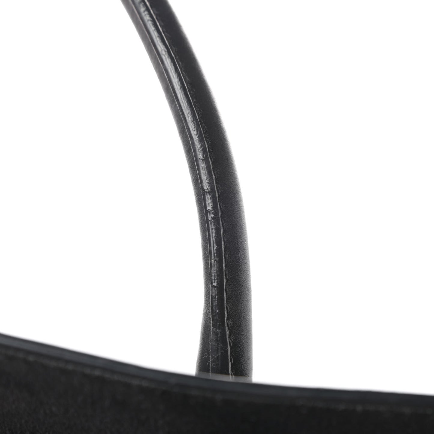 Smooth Calfskin Medium Phantom Luggage Black