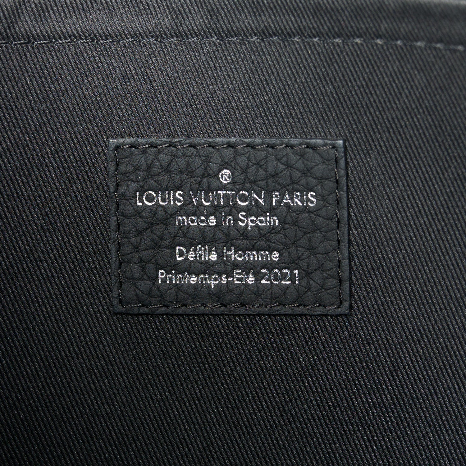 Louis Vuitton Taurillon Monogram Embroidered Cartoon LV Friends A4 Pochette Black 7 of 9