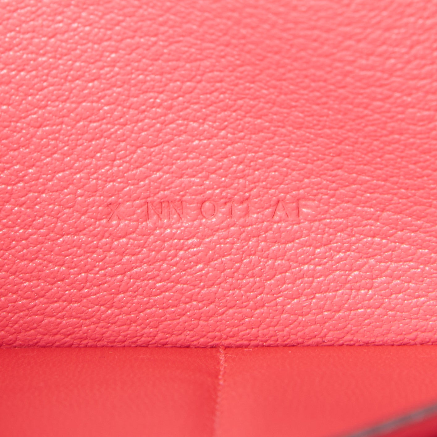 Chevre Mysore Kelly Longue Wallet Rose Lipstick
