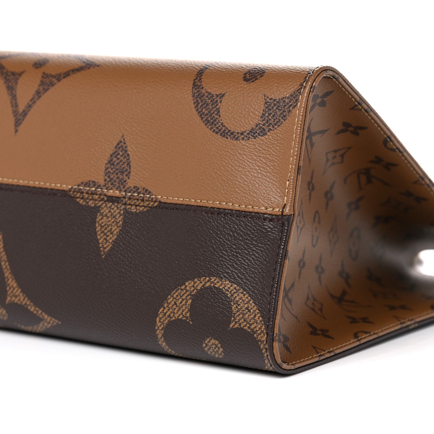 Louis Vuitton Reverse Monogram Giant Onthego MM 9 of 10
