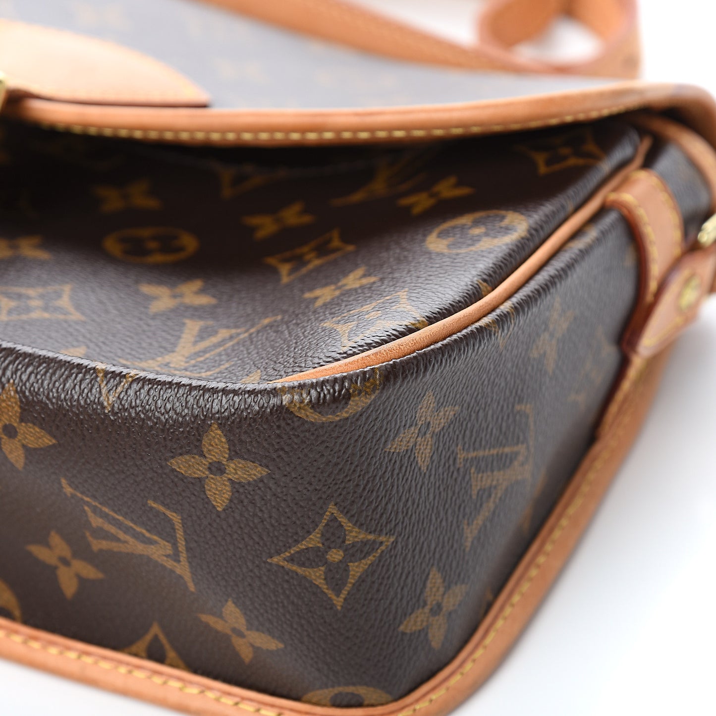 Monogram Sologne