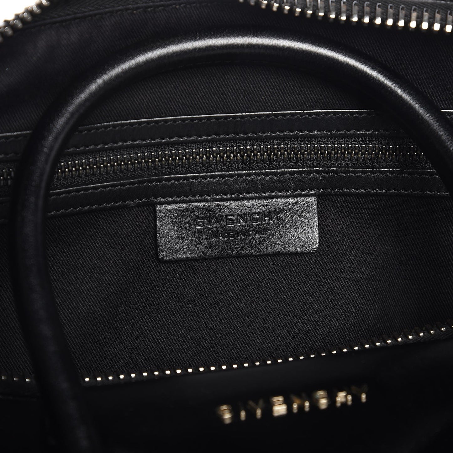 Shiny Lord Calfskin Medium Antigona Black
